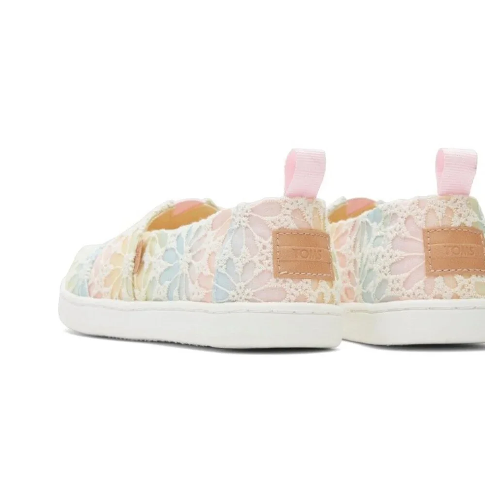 NWT TOMS Youth Alpargata Ombre Floral Lace Kids Shoes - Size Youth 5.5